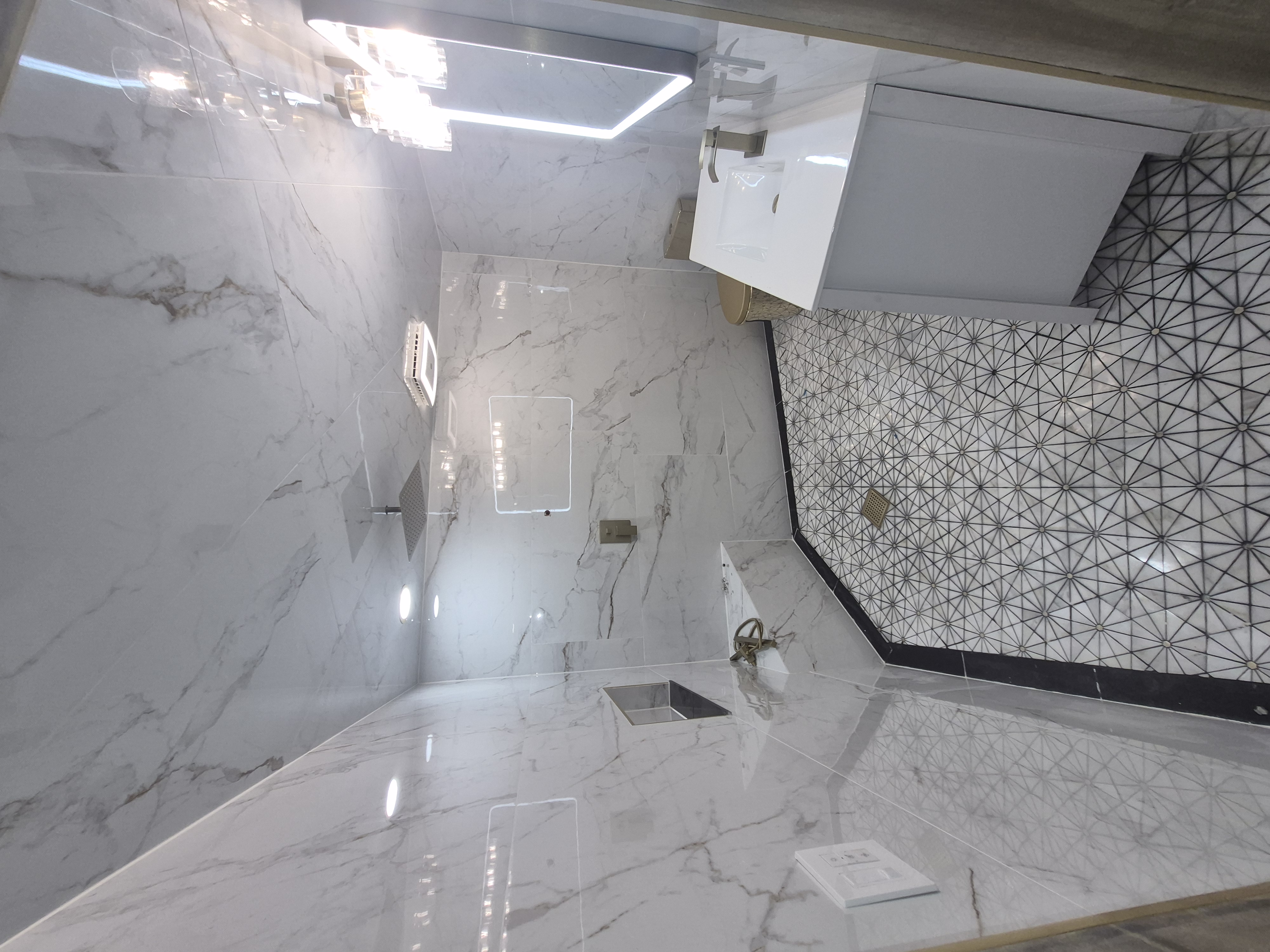 Recent RSS bathroom remodel — finished